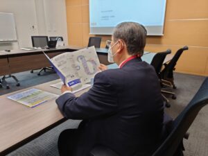 野田たけしKMバイオ説明風景２